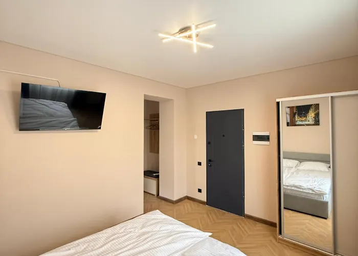 Luxury Bam Apartamento Úzhgorod