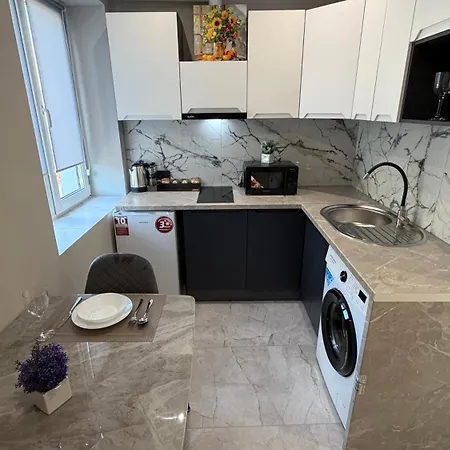 Luxury Bam * Ungvár