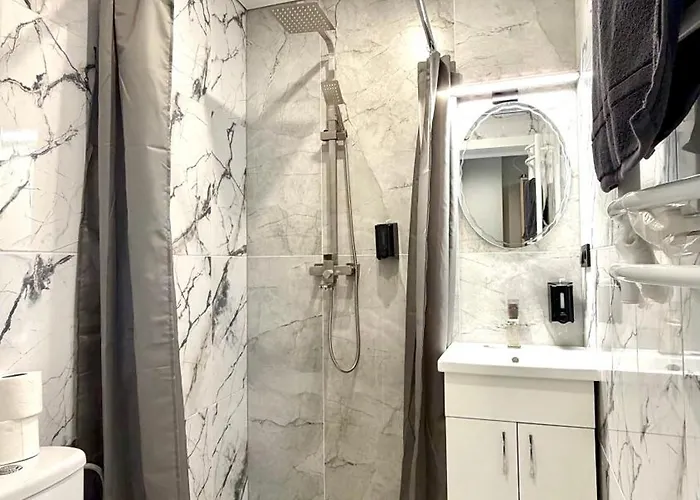 Luxury Bam